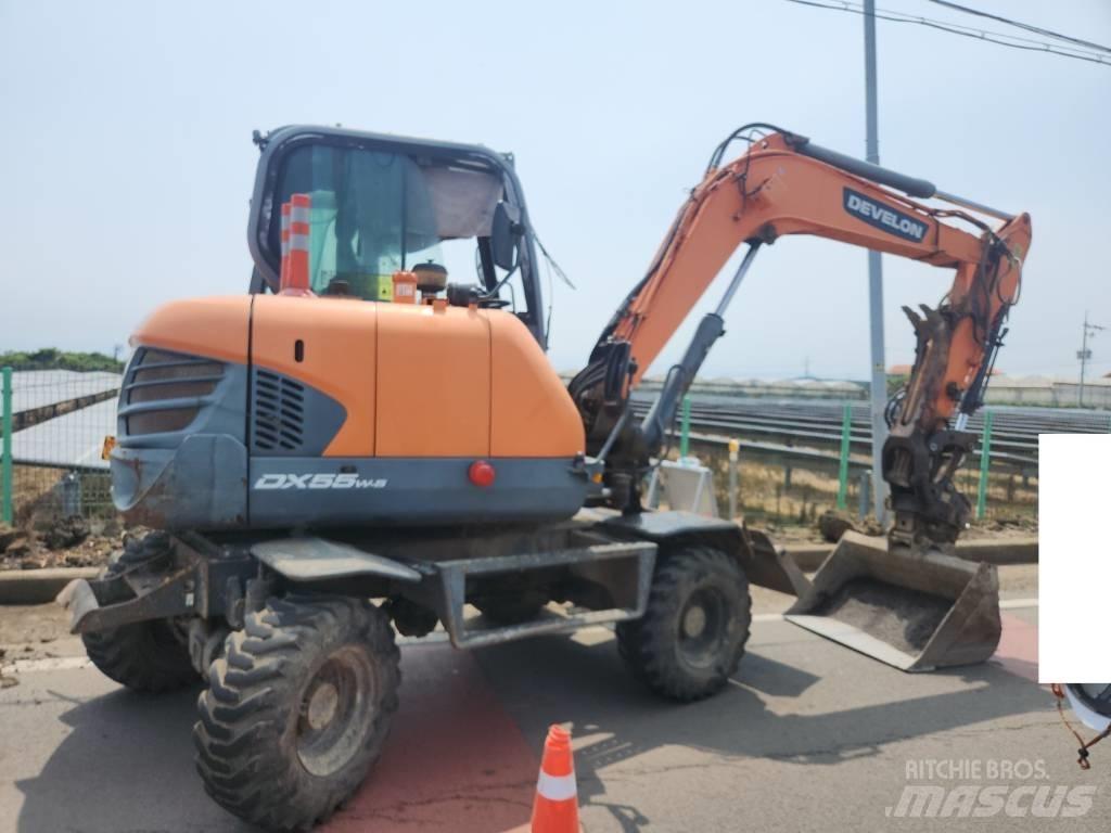 Doosan DX 55 W Колісні екскаватори