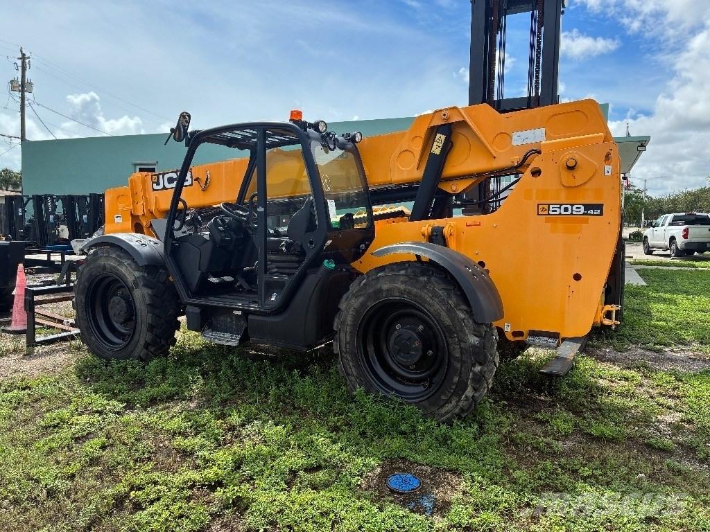 JCB 509-42 Телескопічні навантажувачі