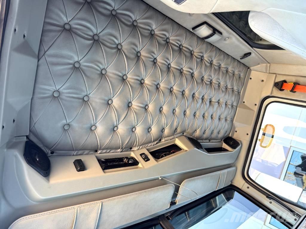 Western Star 4900 SA Самоскиди