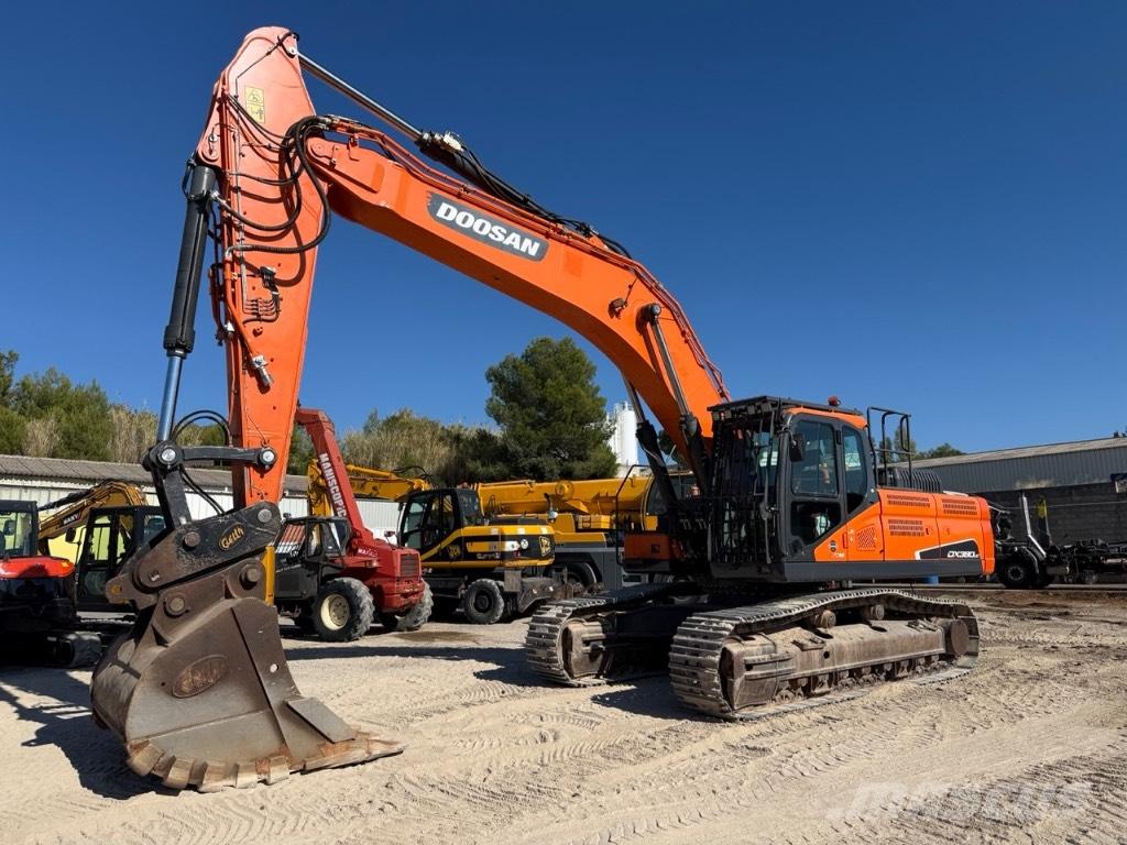 Doosan DX 380 LC Гусеничні екскаватори