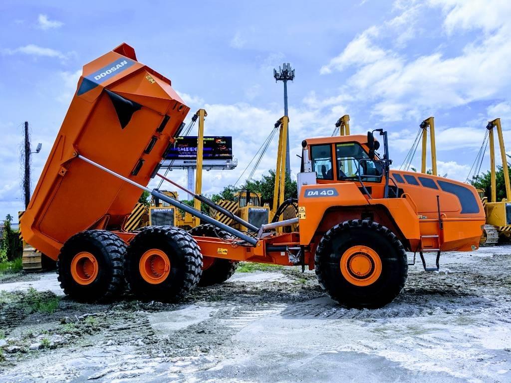 Doosan DA 40 Зчленовані самоскиди
