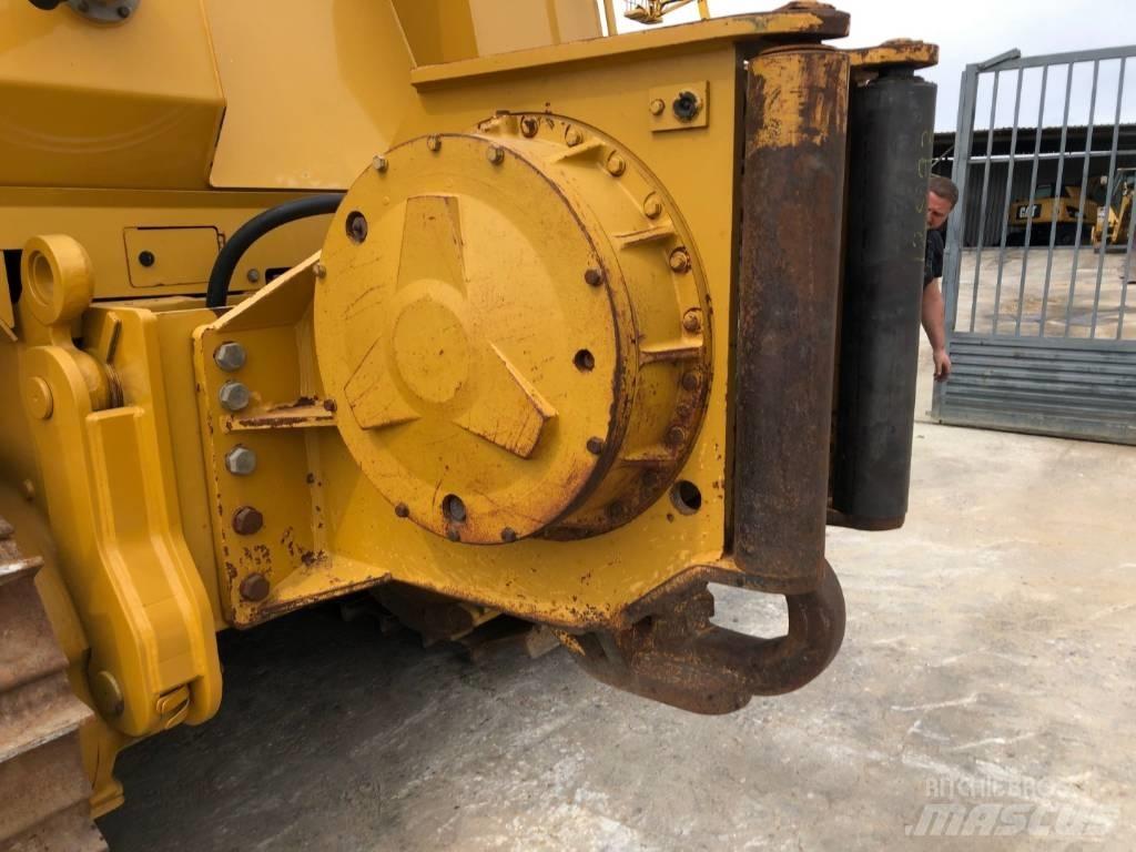 CAT D7E Лебідки