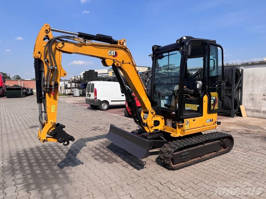 CAT 302.7 D CR Міні-екскаватори < 7т