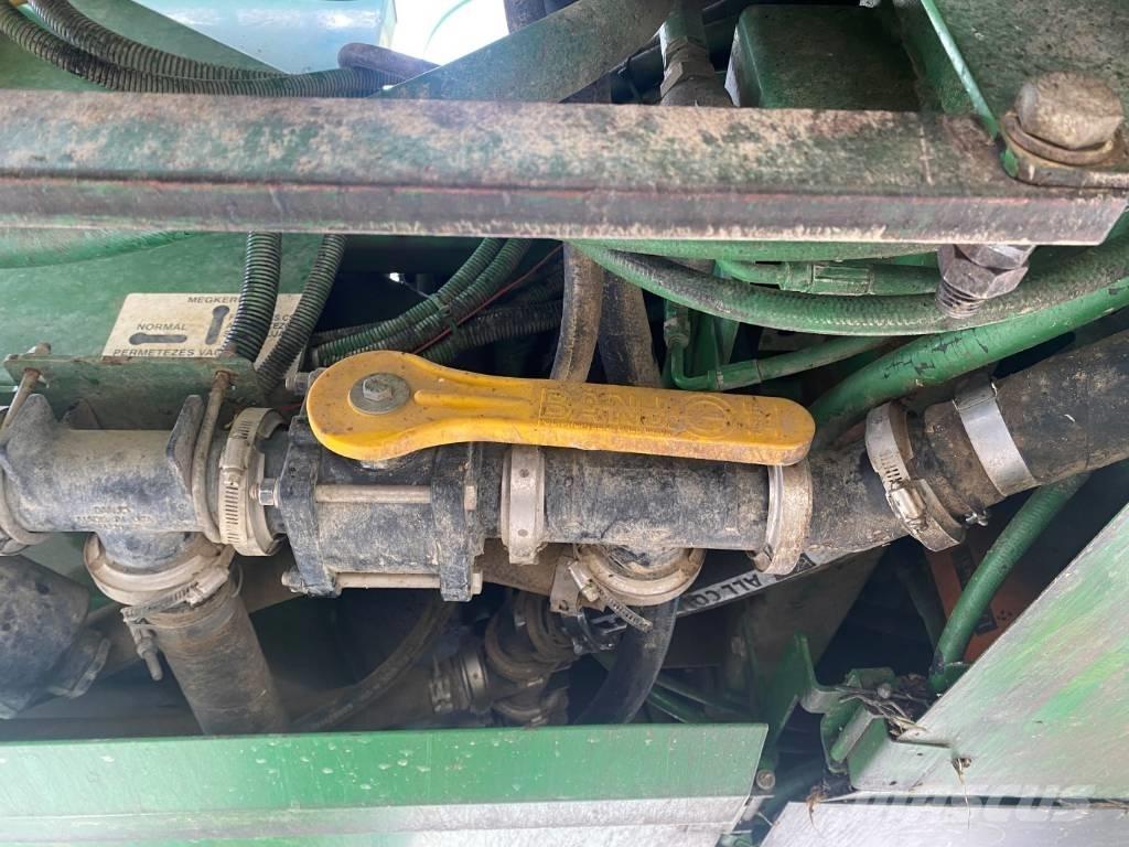 John Deere 4720 Самохідні обприскувачі