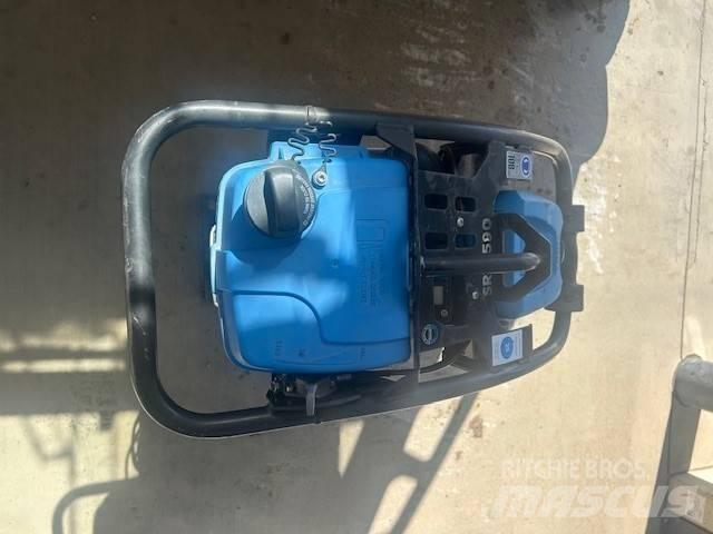 Weber SRV 590 II Трамбувальники