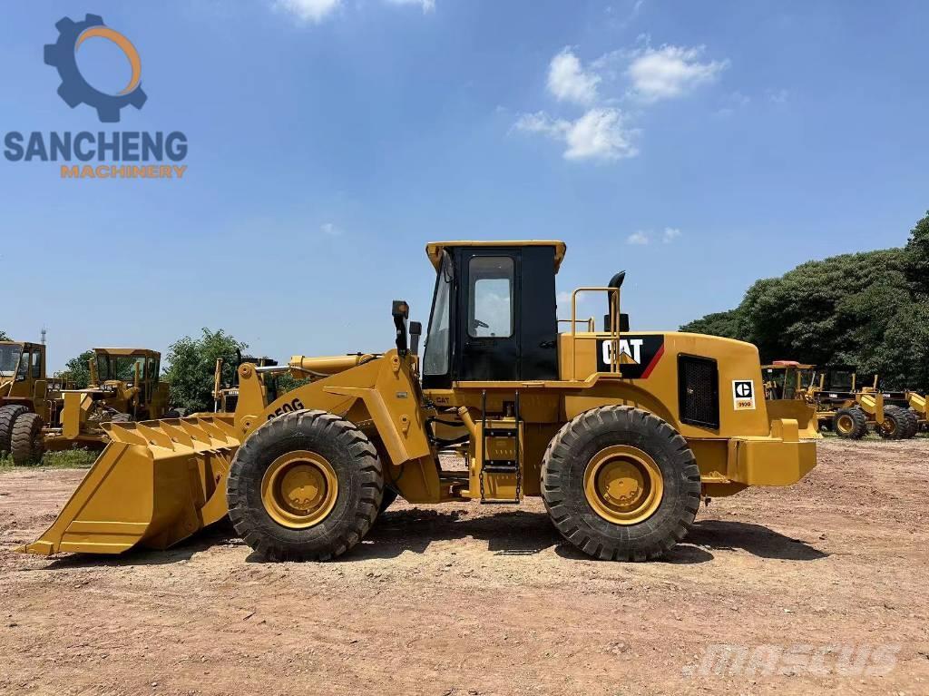 CAT 950G Фронтальні навантажувачі