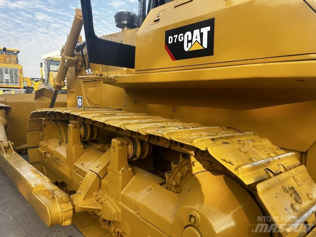 CAT D 7 G Гусеничні бульдозери