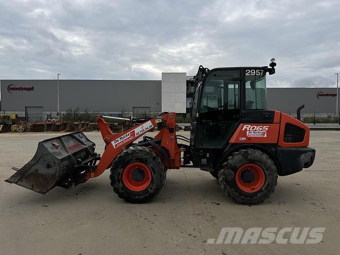 Kubota R065W Фронтальні навантажувачі