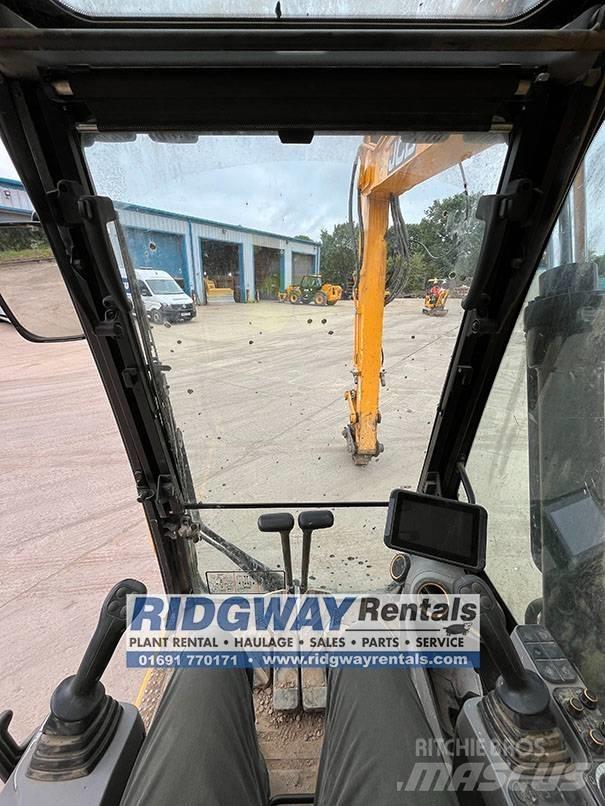 JCB 131 X L Гусеничні екскаватори