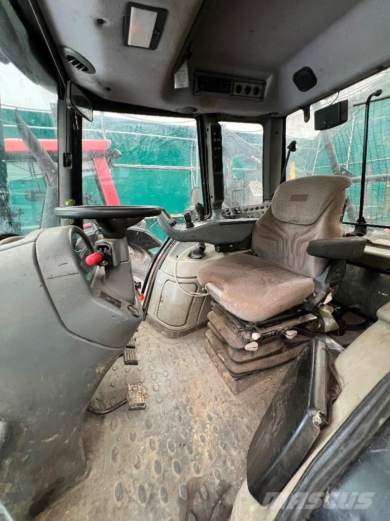 Valtra N 121 Лісогосподарські трактори