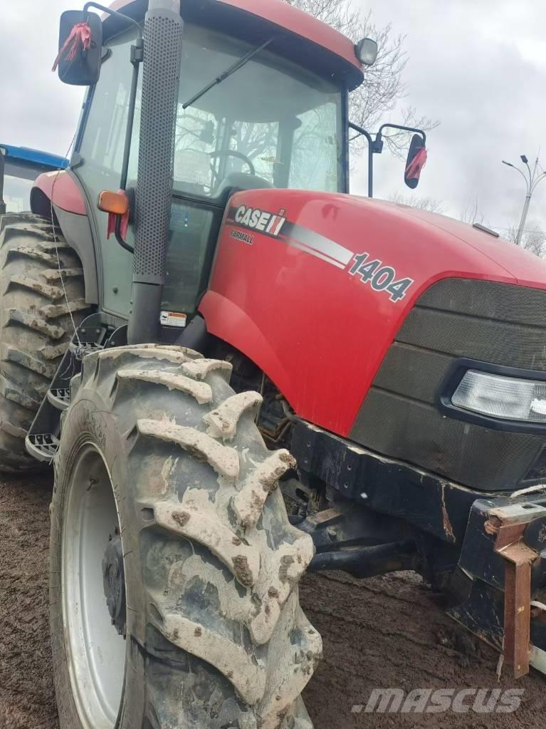 Case IH FARMALL 1404 Трактори