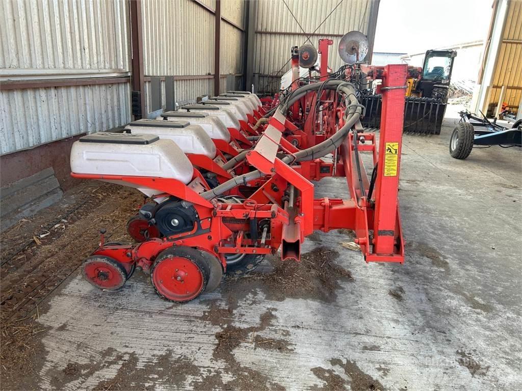 Kuhn Maxima Високоточні сівалки
