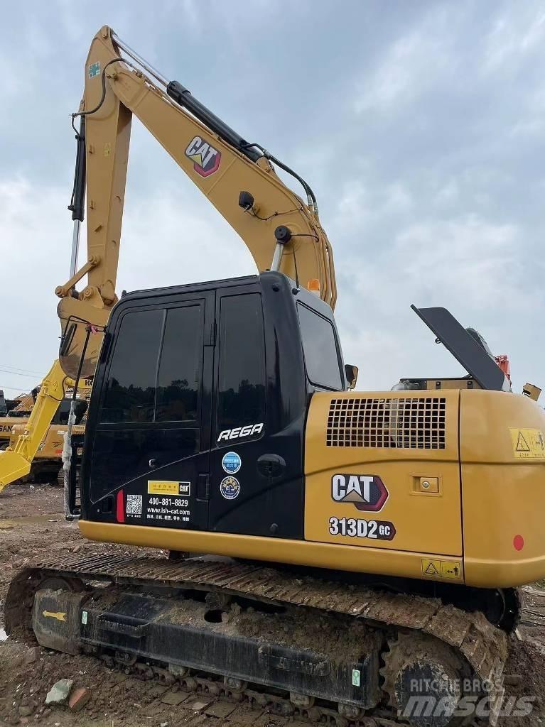 CAT 313D2GC Середні екскаватори 7т. - 12т.