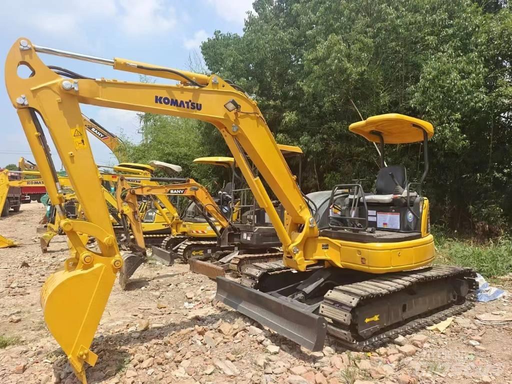 Komatsu PC35 Гусеничні екскаватори