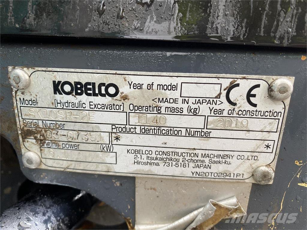 Kobelco SK10SR-2 Колісні екскаватори