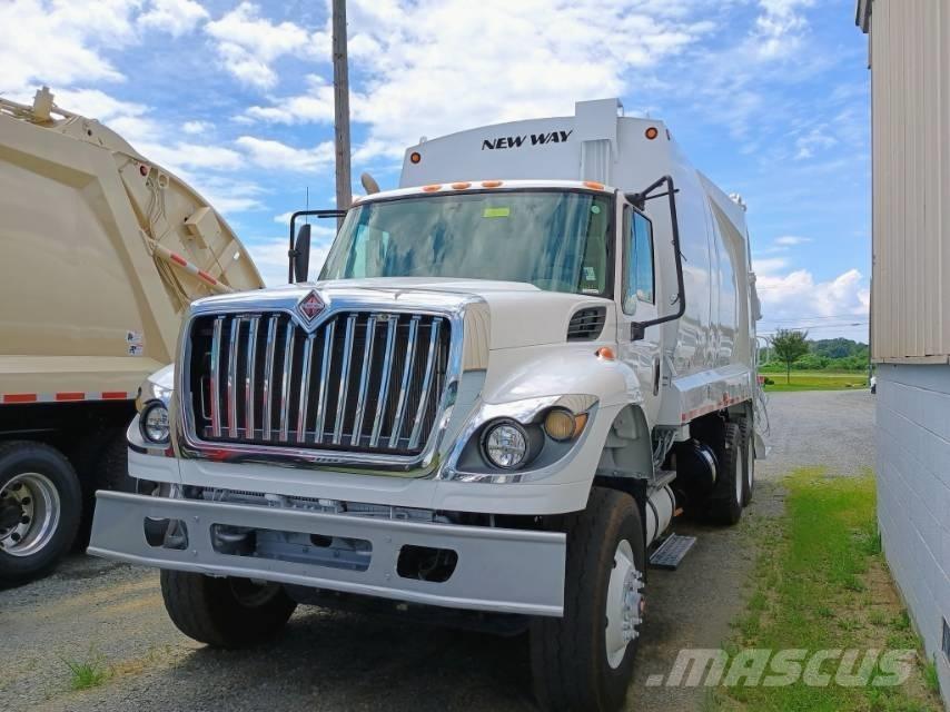International 7400 Сміттєвози