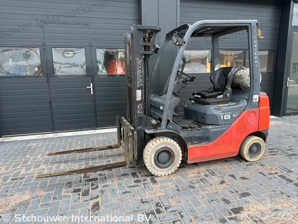 Toyota 02-8FGF18 Газові навантажувачі