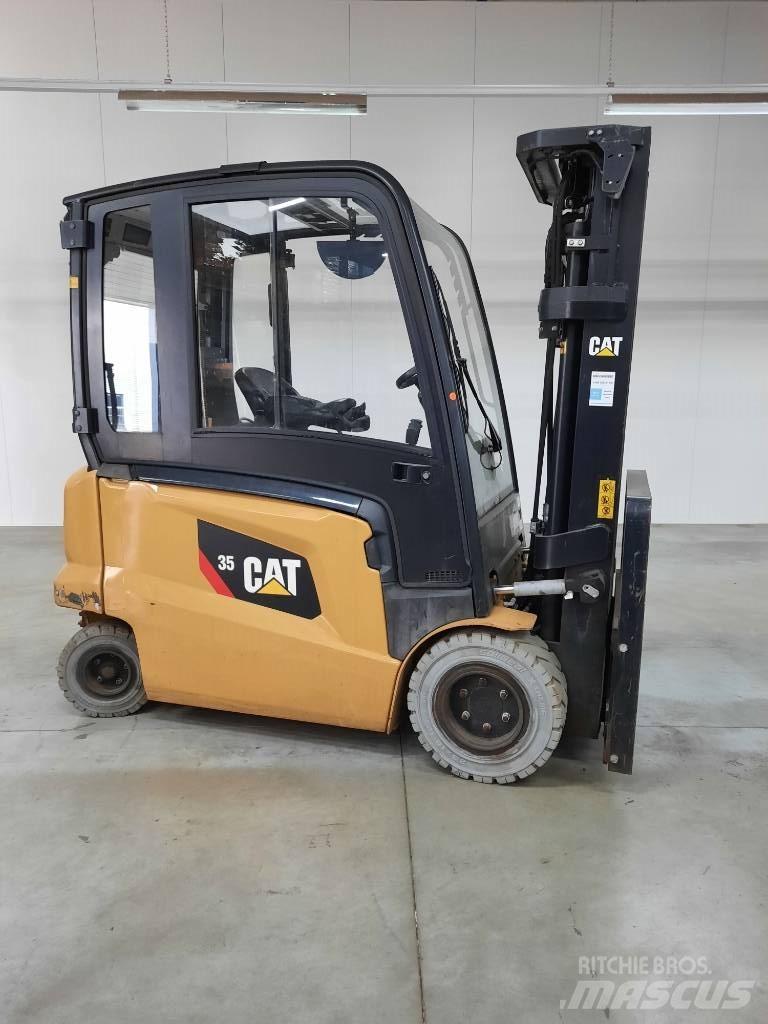 CAT EP35N Електронавантажувачі