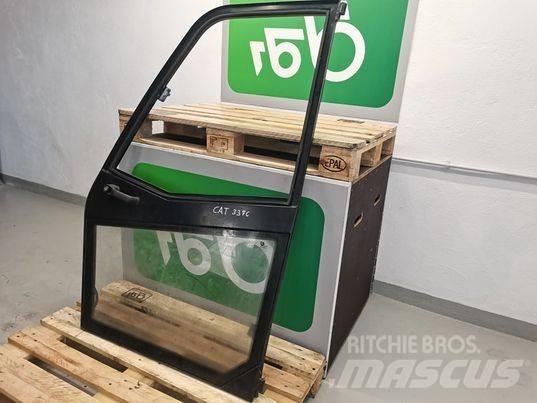 CAT TH407C door Кабіна