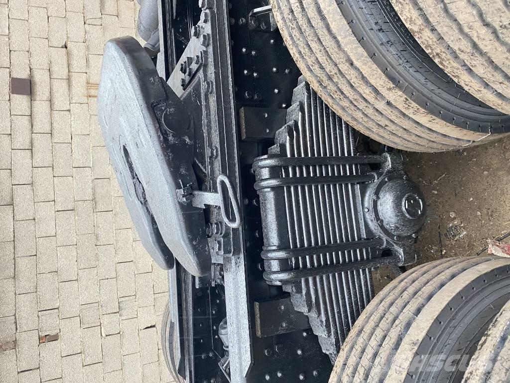 Shacman F3000 6X4 Тягачі
