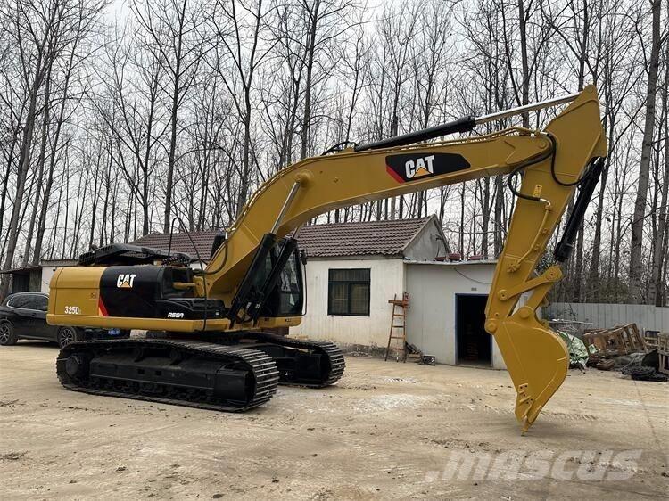 CAT 325D2 Гусеничні екскаватори