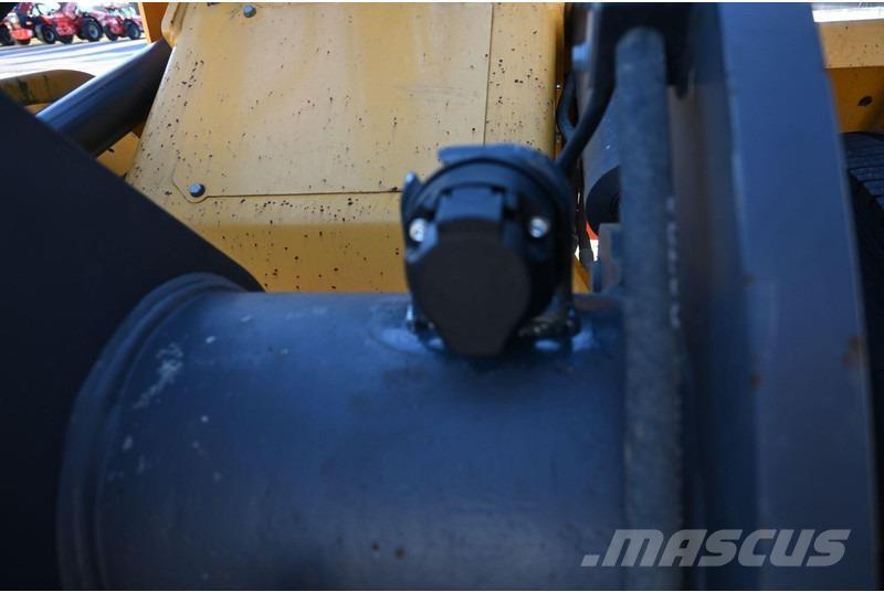 Volvo L30G Фронтальні навантажувачі