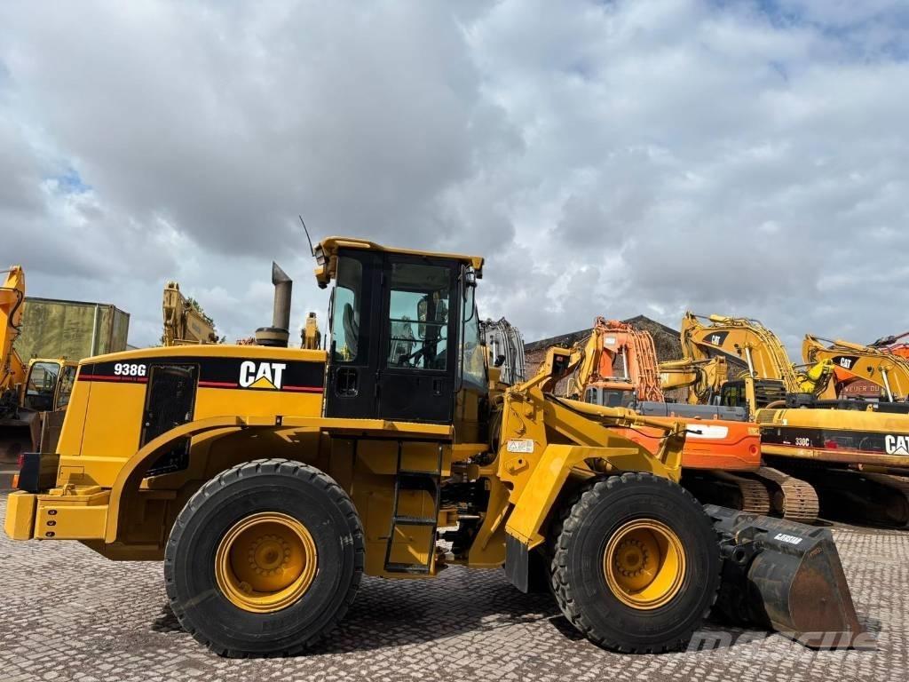 CAT 938 G Фронтальні навантажувачі