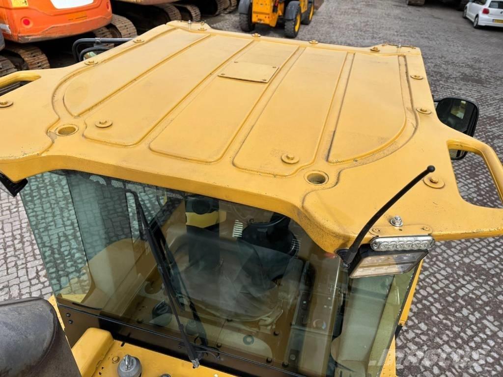 CAT 938 G Фронтальні навантажувачі