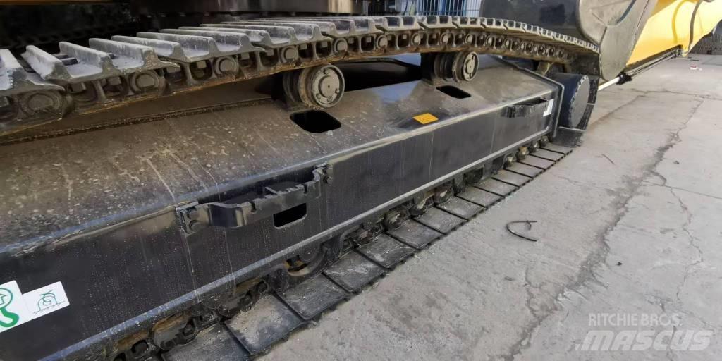 LiuGong 933 E Гусеничні екскаватори