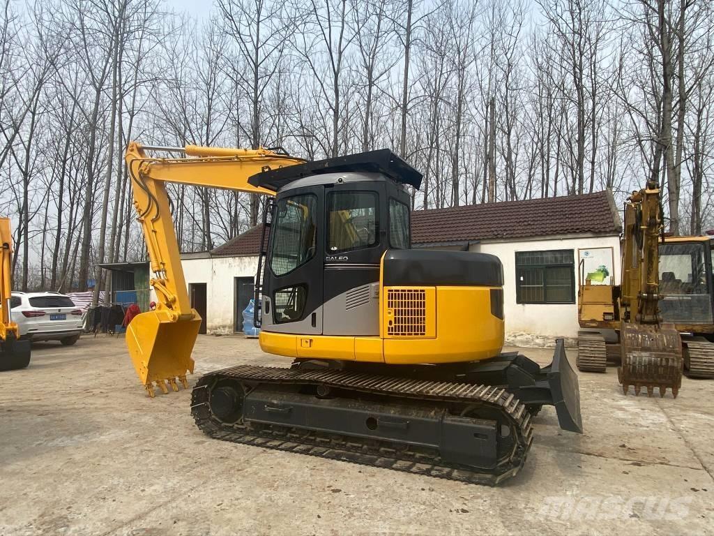Komatsu PC128US Гусеничні екскаватори