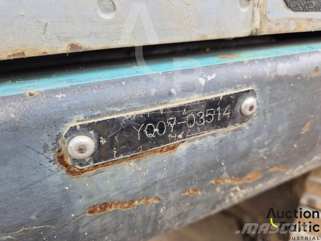 Kobelco SK 250 LC Гусеничні екскаватори