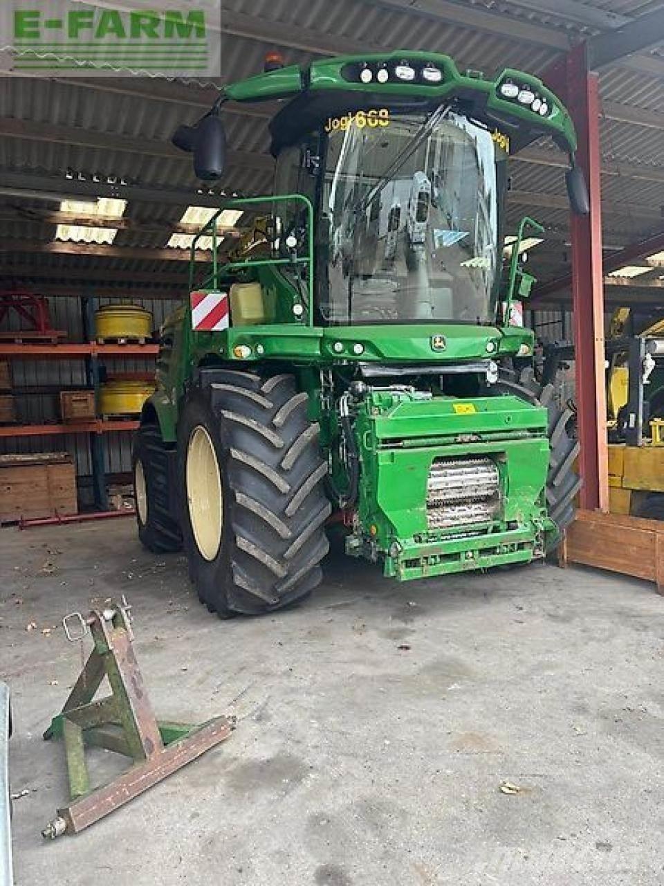 John Deere 8600 Кормозбиральні комбайни