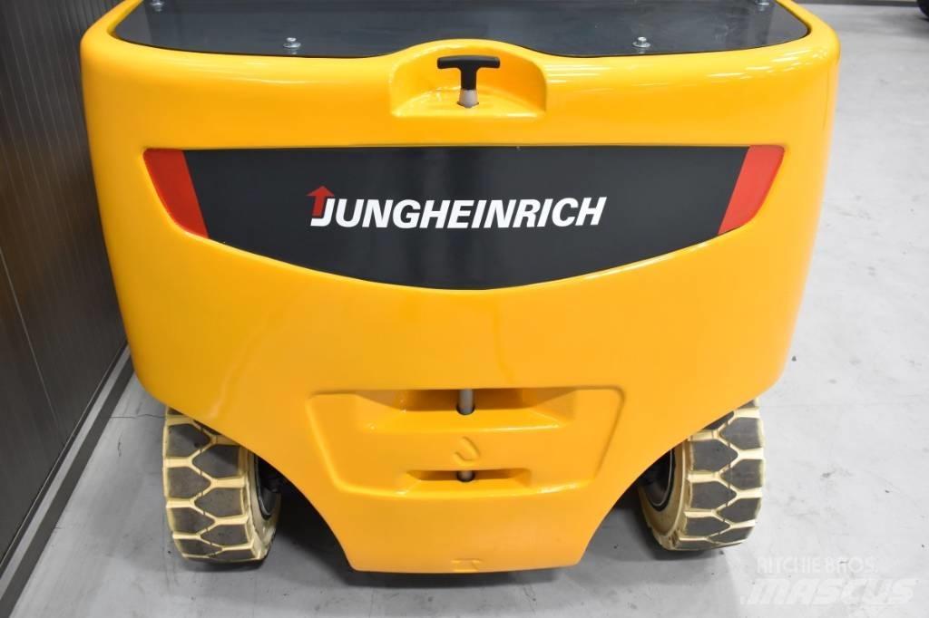 Jungheinrich EFG 430 Електронавантажувачі