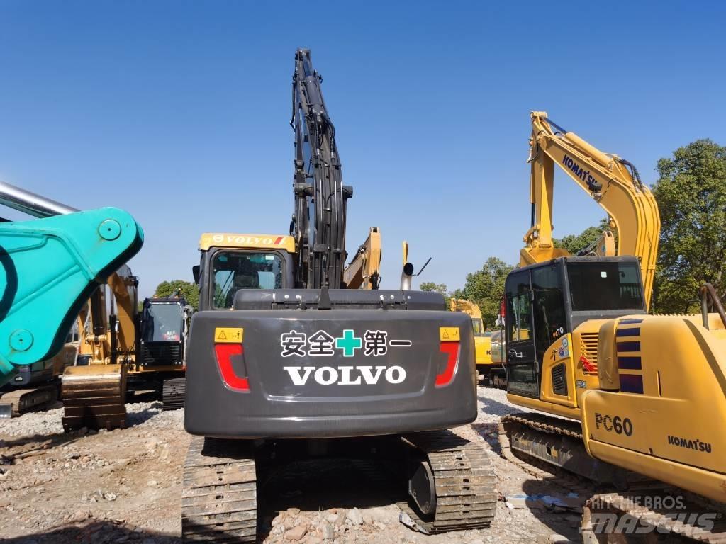 Volvo EC 140 Гусеничні екскаватори