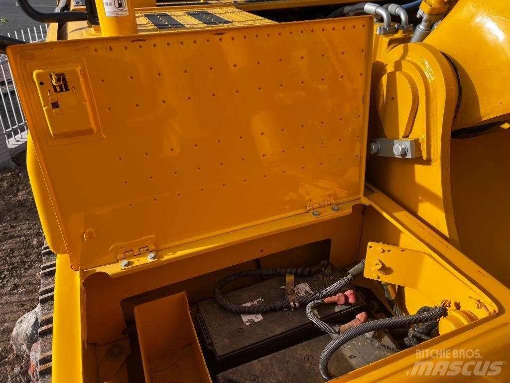 Komatsu 450 Гусеничні екскаватори