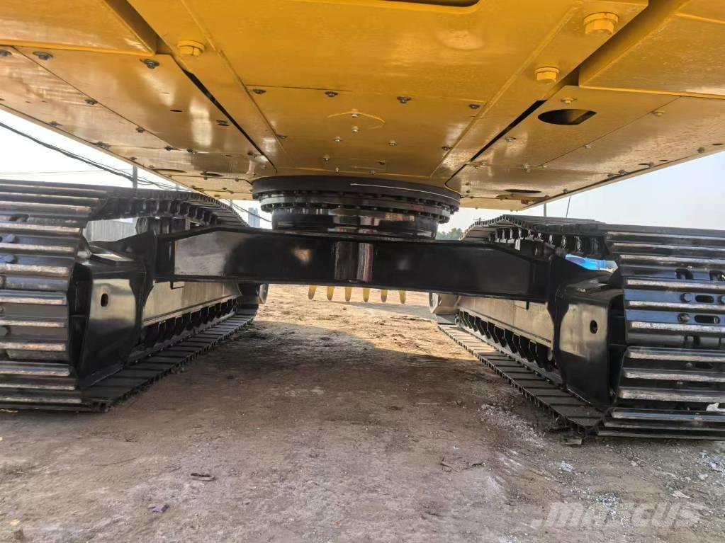 Komatsu PC 300-8 Гусеничні екскаватори