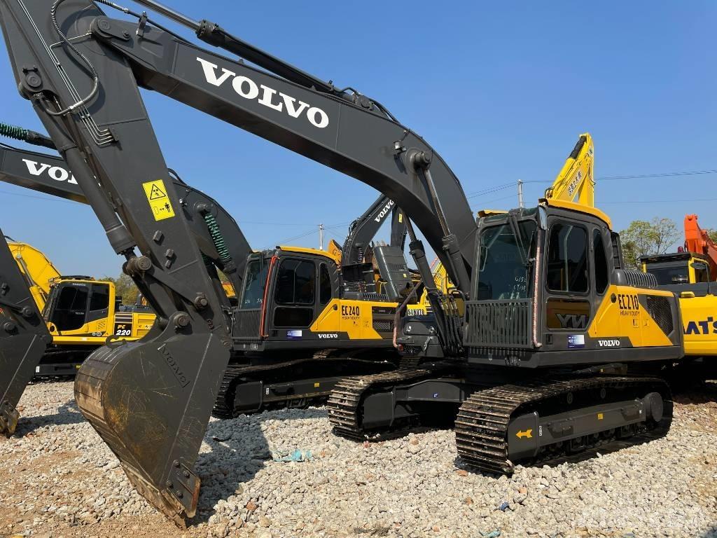 Volvo 210 Гусеничні екскаватори