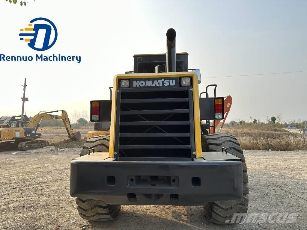 Komatsu WA380 Фронтальні навантажувачі