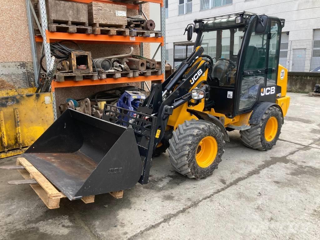 JCB 403 PLUS Фронтальні навантажувачі
