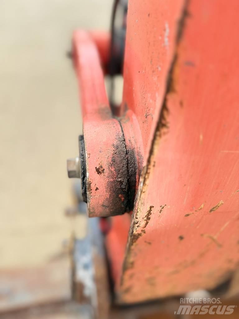 Kubota KX 080-4 Середні екскаватори 7т. - 12т.