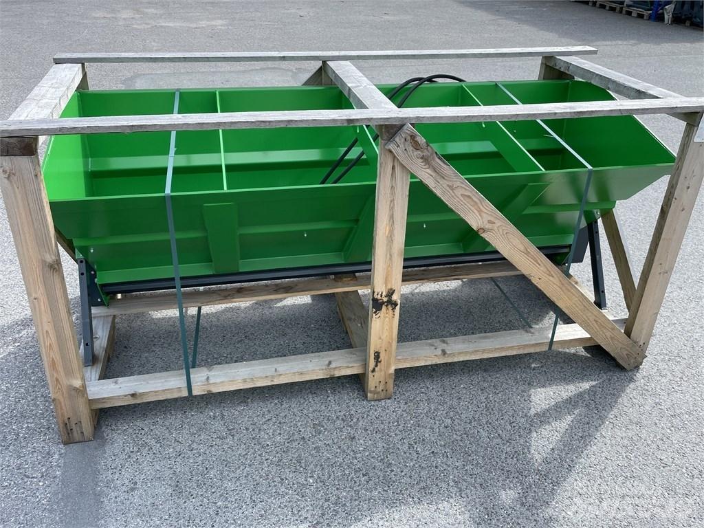 Sami SL-2300 3P/SMS Розсіювачі солі та піску