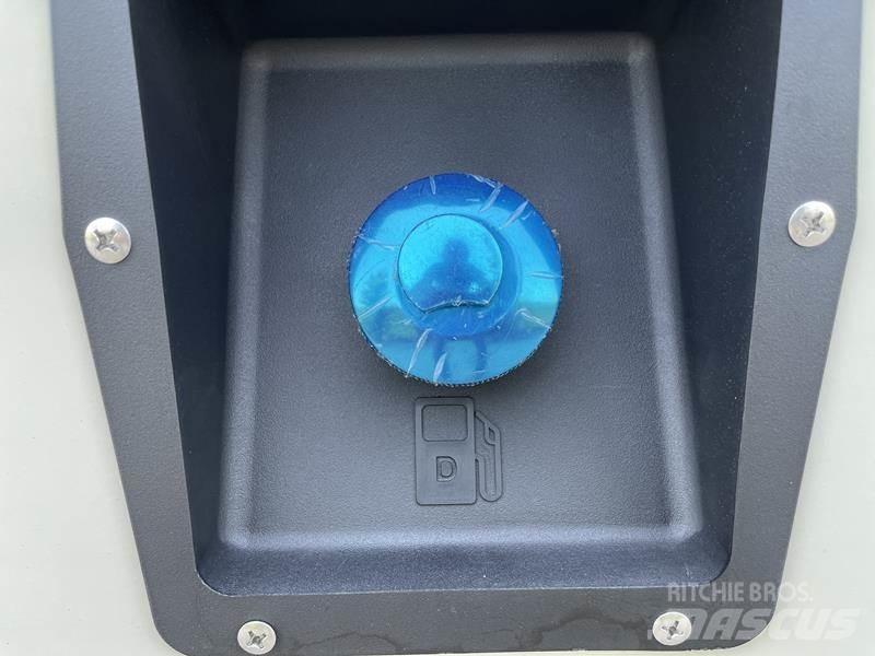 Cummins 55 kVA Дизельні генератори