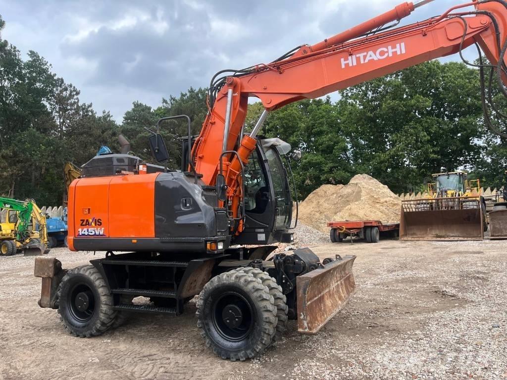 Hitachi ZX 145 W-6 Колісні екскаватори