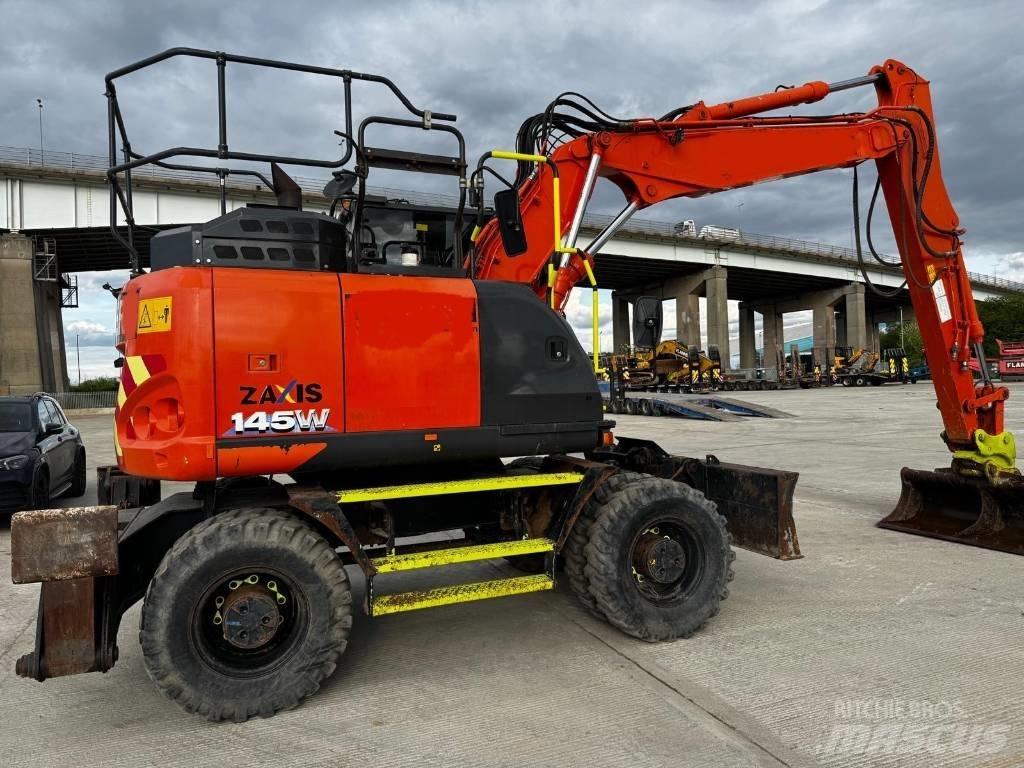 Hitachi ZX 145 W-6 Колісні екскаватори
