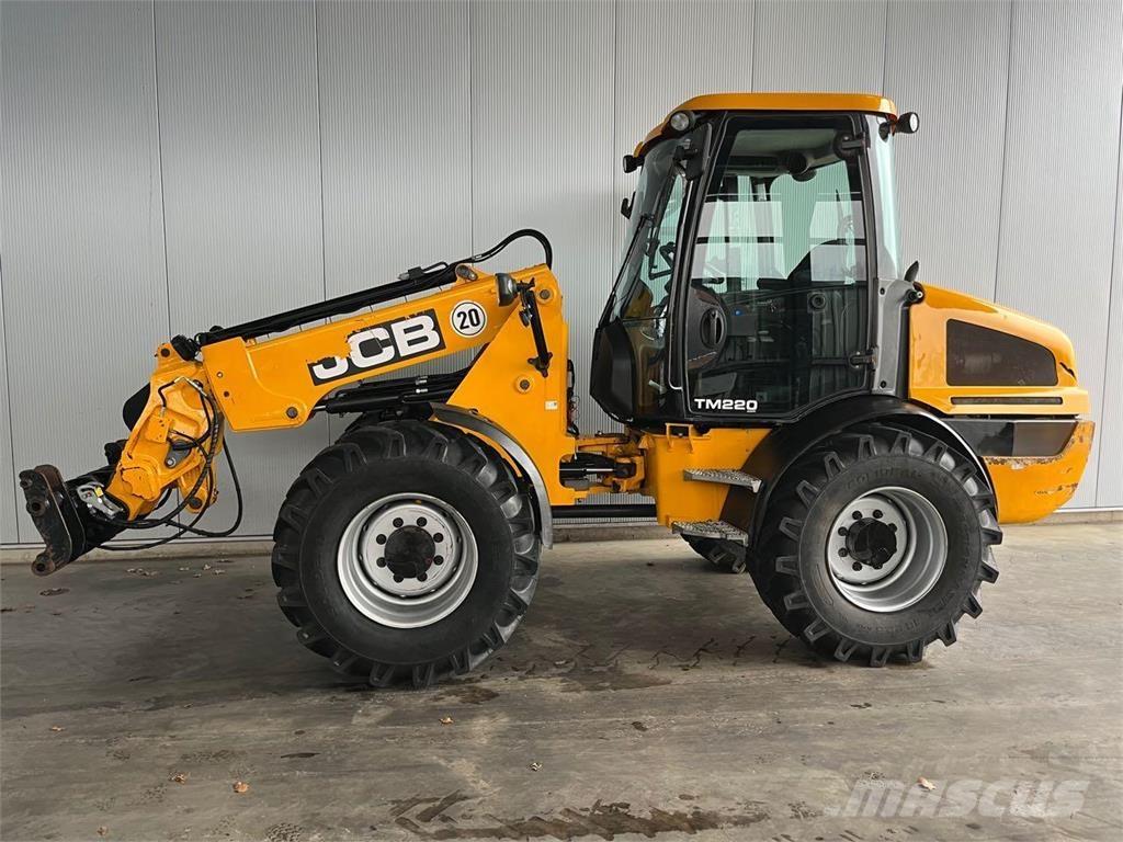 JCB TM 220 Agri Фронтальні навантажувачі