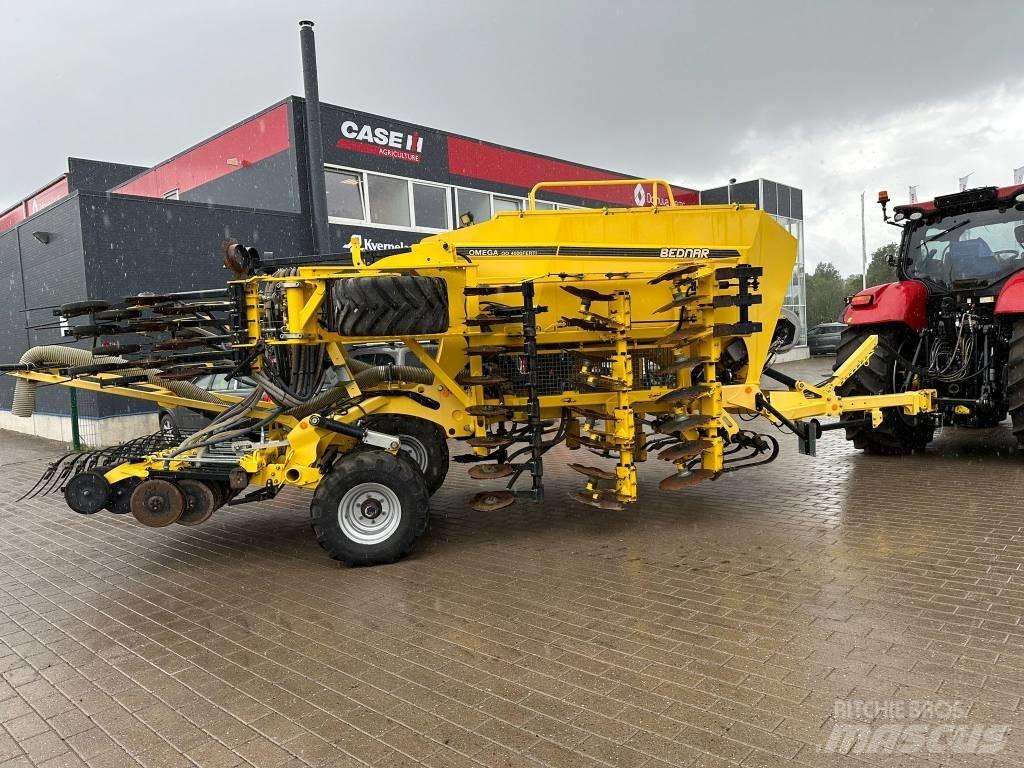 Bednar 4000F Сівалки