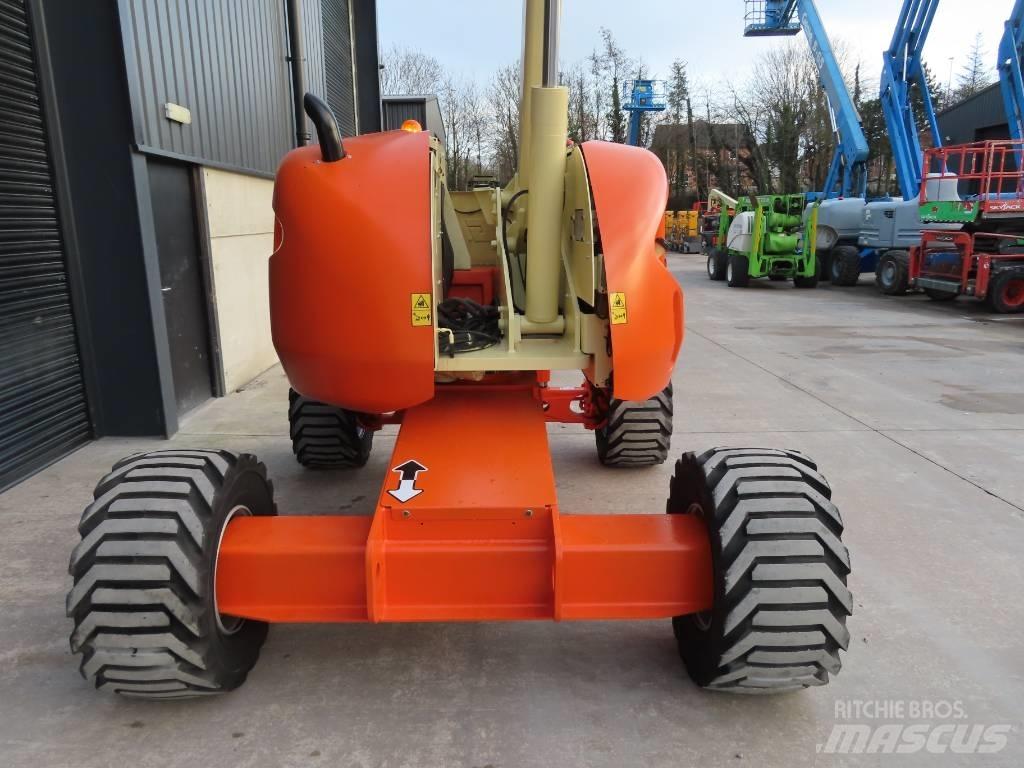 JLG 450 AJ Колінчаті підйомники