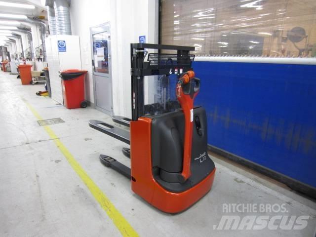 Linde L 10 Ручний візок