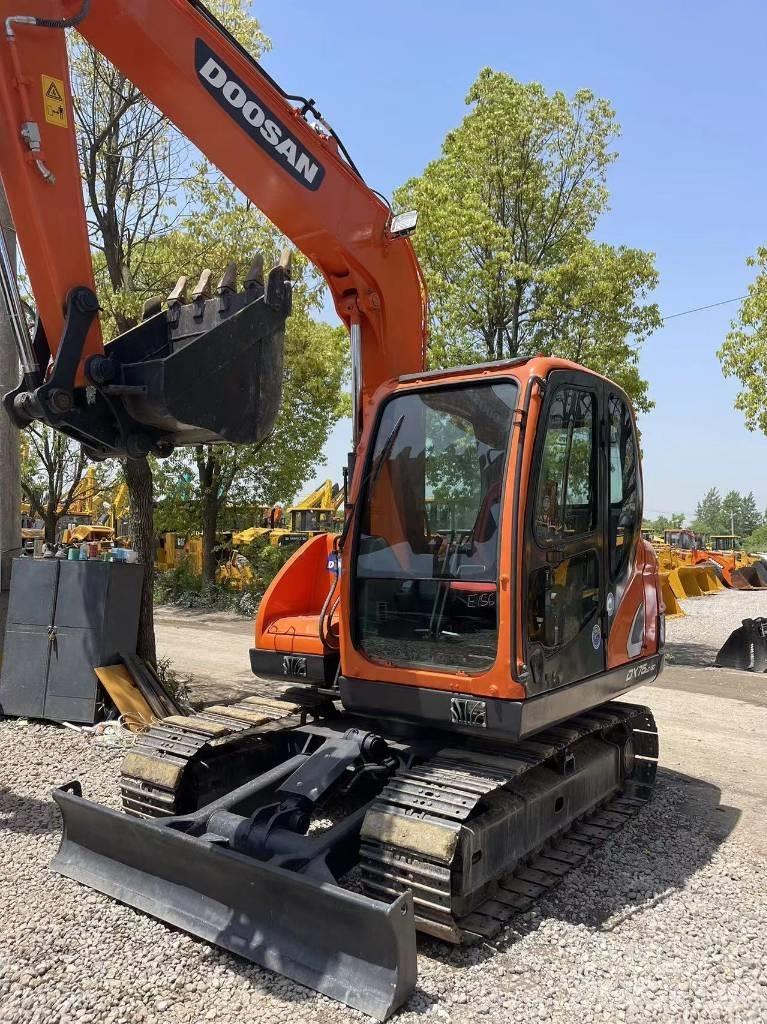 Doosan DX75 Міні-екскаватори < 7т