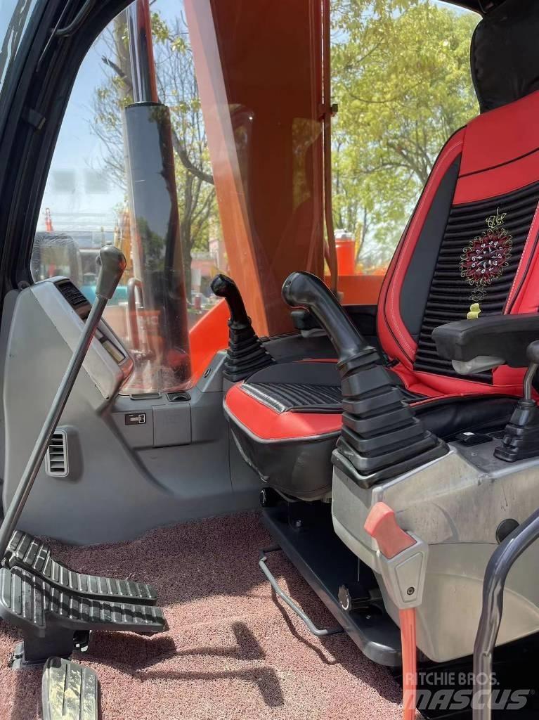 Doosan DX75 Міні-екскаватори < 7т
